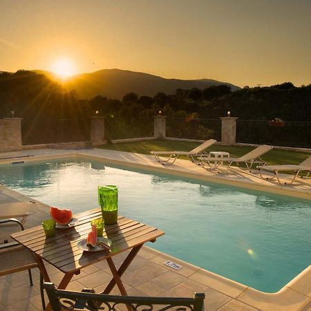 Superb Villa With Private Pool Peaceful Location Самі Екстер'єр фото